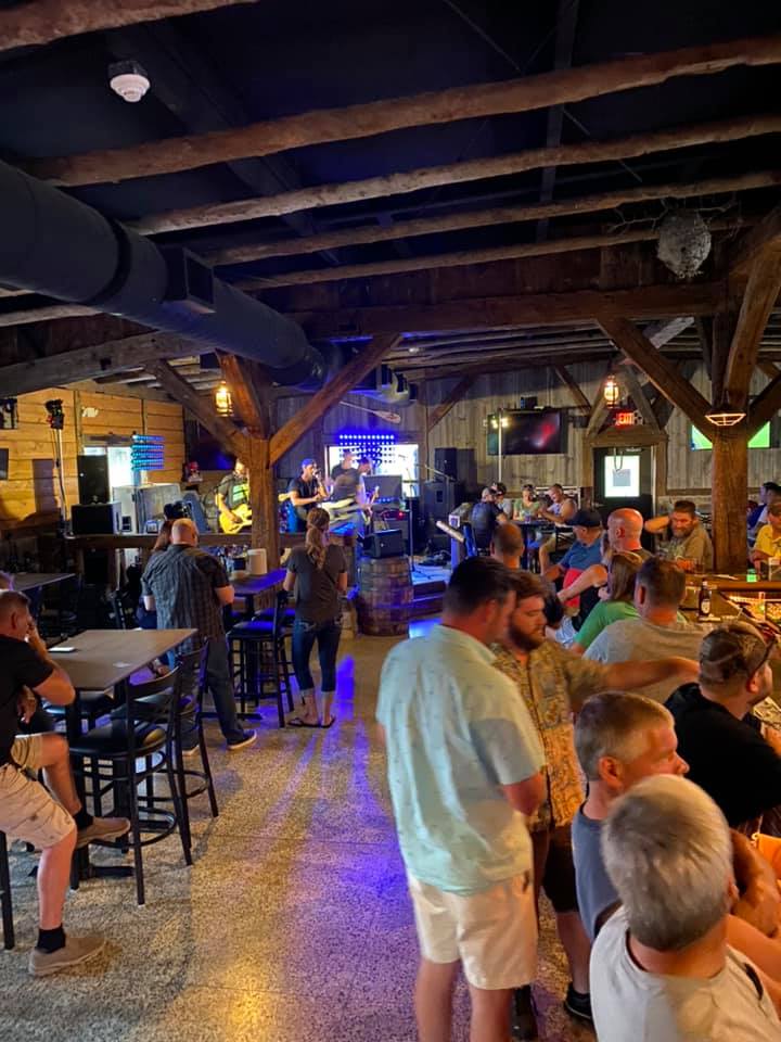 Maloney’s Sports Bar & Grill 11 107700420 3173802719346158 8708660626895463787 n