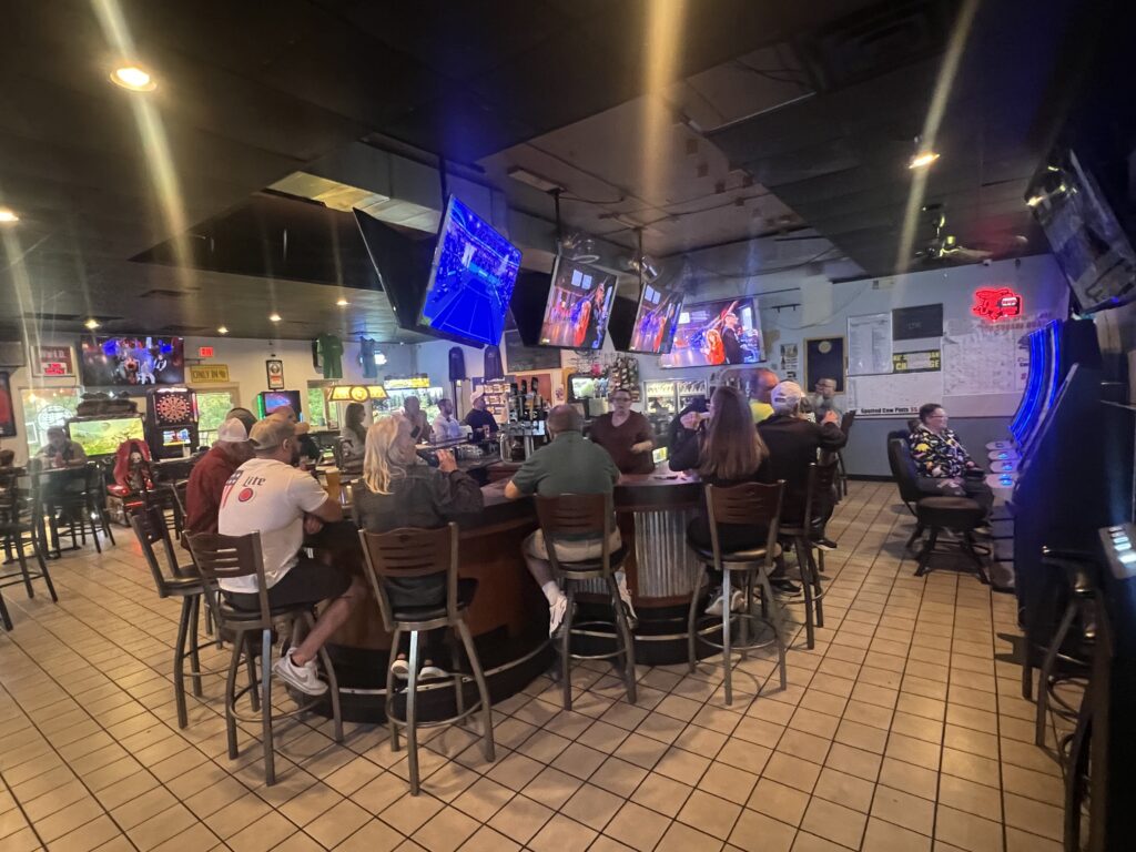 Wouters Sports Bar & Grill 7 IMG 5954